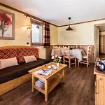 Residences Village Montana By Les Etincelles 公寓式酒店