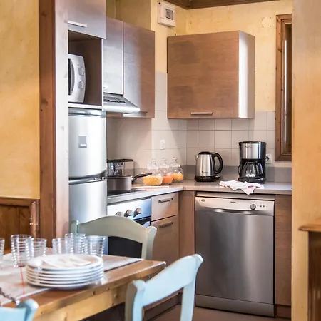 Апарт-отель Residences Village Montana By Les Etincelles Тинь