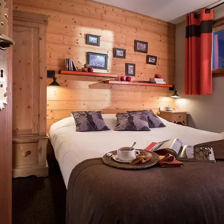 Апарт-отель Residences Village Montana By Les Etincelles 4*