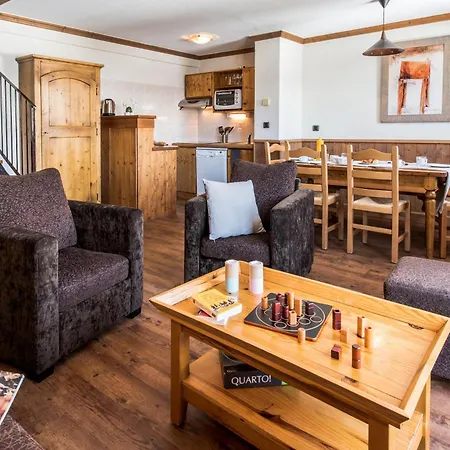 Lägenhetshotell Residences Village Montana By Les Etincelles 4*