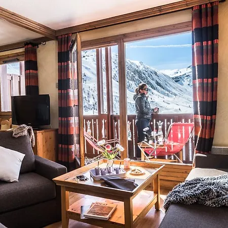 Residences Village Montana By Les Etincelles 4* Тинь