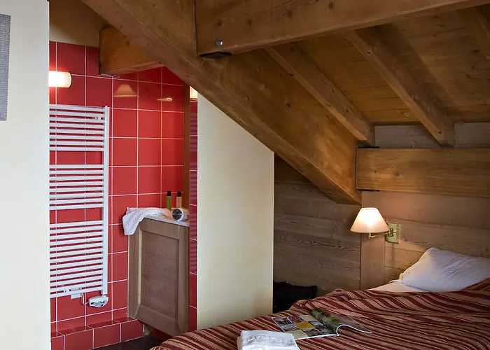 Résidences Village Montana By Les Etincelles Apartahotel Tignes